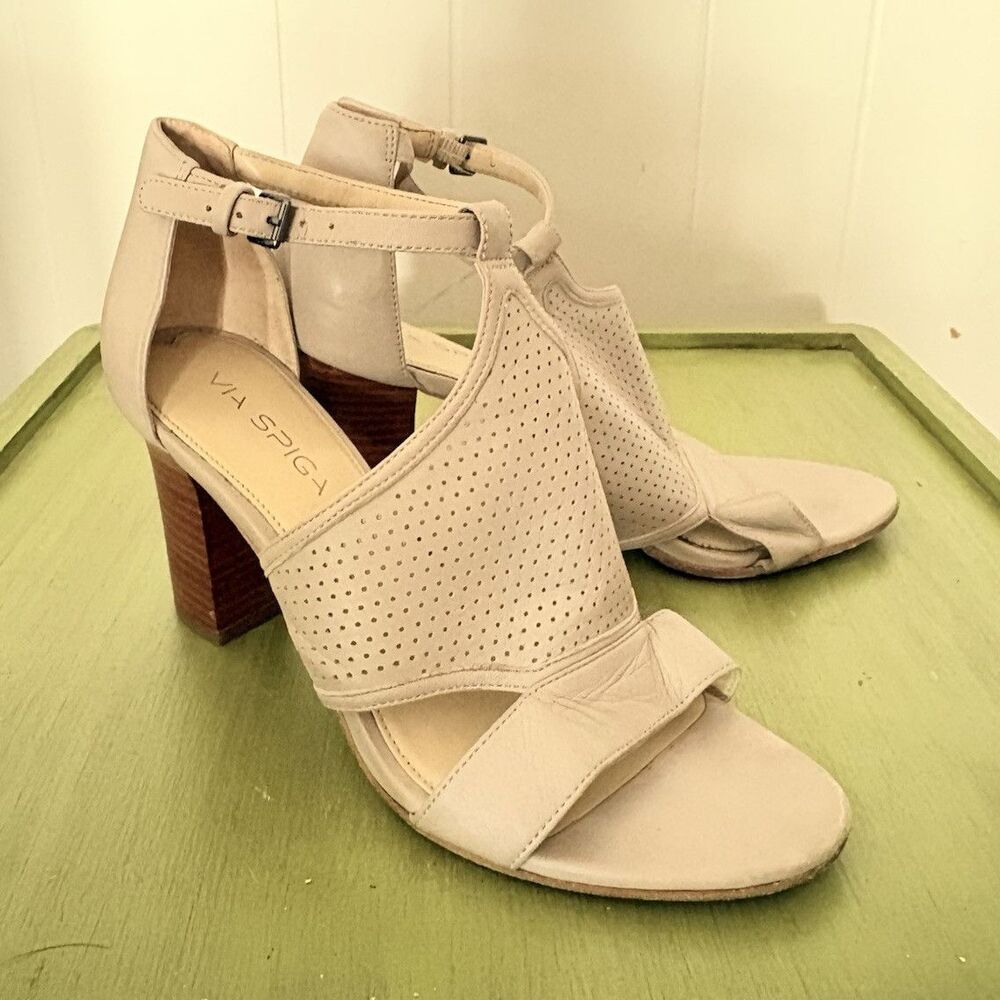 Via Spiga Perforated Leather Block Heel Sandals W Size 8 Nude Beige Vero Cuoio